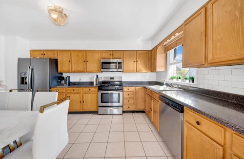 Southeast Yonkers House | Spacious 3BR Home Game Room Free Parking Easy NYC Access
