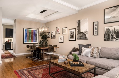 West Town House | Spacious 4-Level/4-Bedroom Townhouse in West Loop