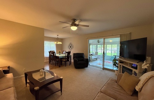 Oswego House | Spacious 5-bedroom/2.5 bath house with AC, WiFi in welcoming Montgomery