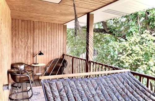 Forest Park House | Spacious 5-Bedroom Retreat in Forest Park