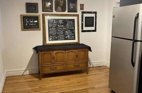 St. Charles House | Spacious Chic 3-BDR Apartment in charming St. Charles for you to Create Memories