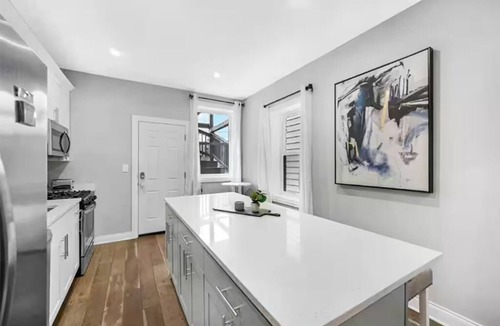 Forest Park Condo | Spacious & Comfortable 3 Bedrooms + Bonus Room