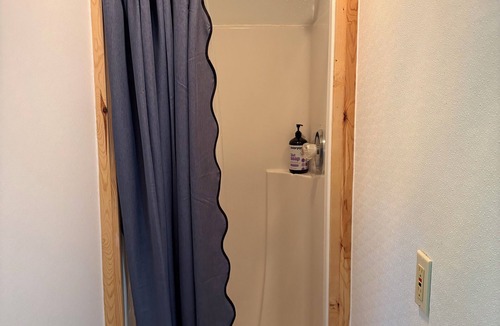 Kabetogama Cabin | Spacious, comfortable 1 BR with FULL kitchen, large sitting rm, private bath