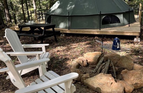 Joelton RV Rental | Spacious Equipped Bell Tent with Deck, Fire Pit and Picnic Space in Tennessee