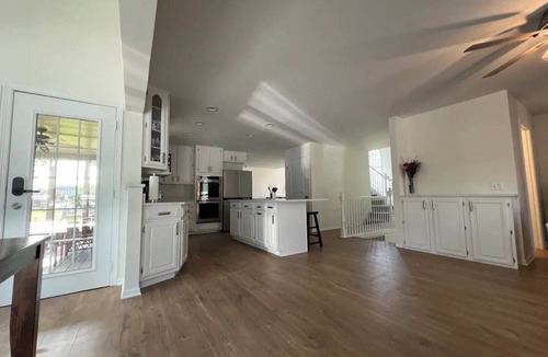 Manteno House | Spacious family home on Walden Lake with in-law suite. Pet-friendly!