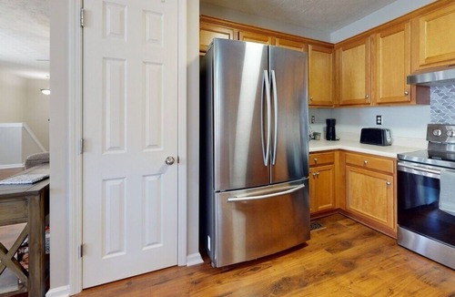 Emerson House | Spacious home w/King Bed, Garage, & Outdoor Space