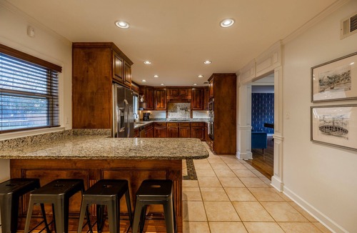 East Memphis House | Spacious, modern home in the heart of East Memphis!