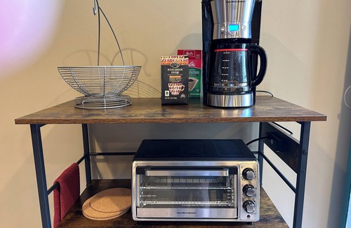 South Shore Condo | Spacious, one-level condo next to Jackson Park