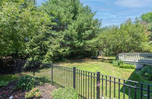 Mansfield House | Spacious Poolside Oasis 5BR Retreat Near World Cup’s Boston Stadium