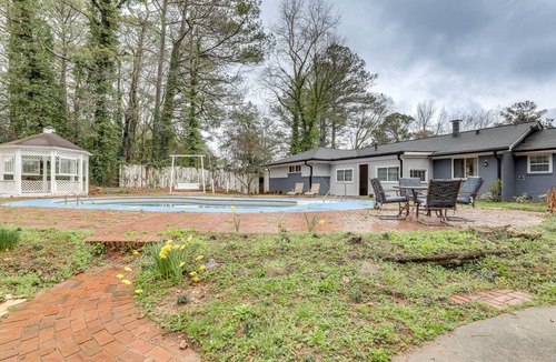 Stone Mountain House | Spacious Stone Mountain Home w/Private Pool!