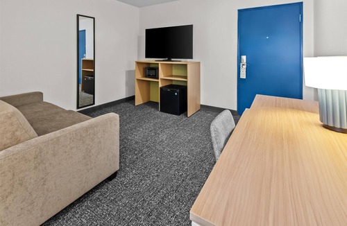 Sumter Hotel | Spark by Hilton Sumter