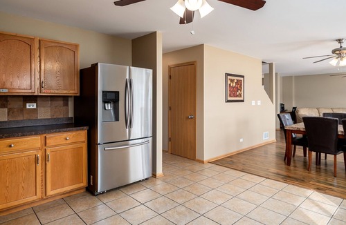 Machesney Park House | *Special Pricing*Business Friendly Newer House!