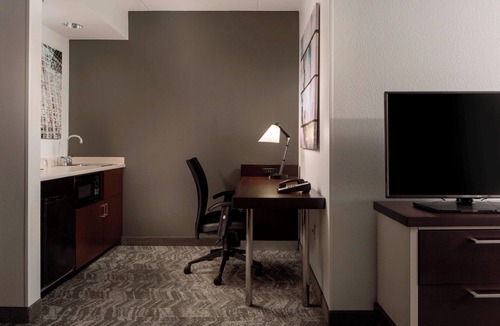 Half Day Hotel | Springhill Suites By Marriott Chicago Lincolnshire