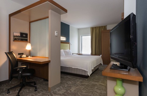 Charlotte Hotel | SpringHill Suites by Marriott Charlotte Ballantyne