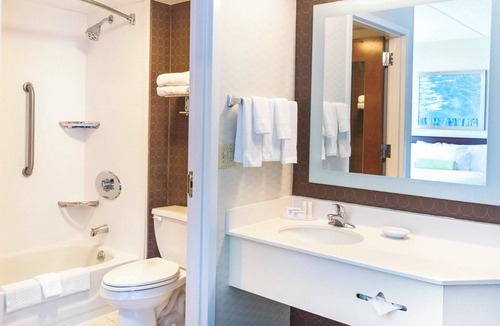 Warrenville Hotel | SpringHill Suites by Marriott Chicago Naperville/Warrenville