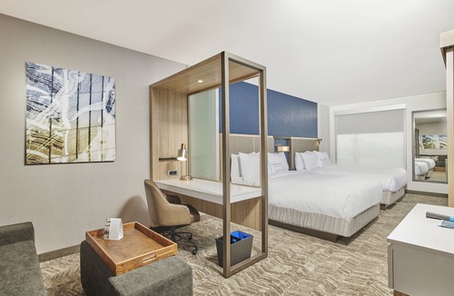 Chinatown Hotel | SpringHill Suites by Marriott Chicago Chinatown
