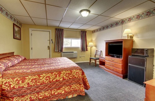 Macomb Hotel | Star Motel