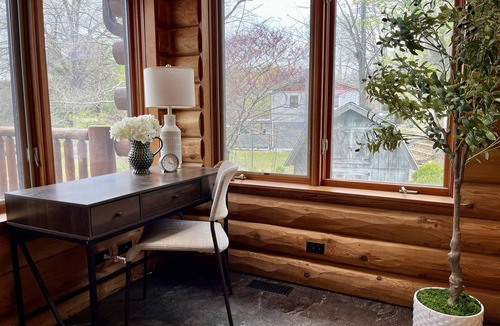 Goreville Cabin | Steps to the Private Beach, Miles from Stress
