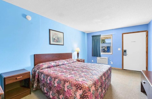 Arcola Hotel | Stonegate Inn
