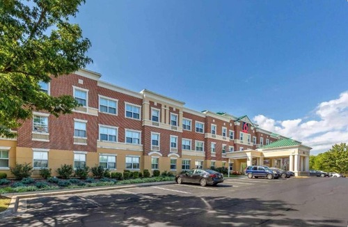 Gaithersburg Apartment | Studio 6 Gaithersburg|Cozy King|Nsmk|Kitchen