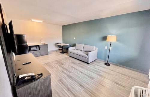Tougaloo Hotel | Studio 6 Jackson, MS - I-55