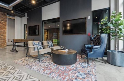 Urbana Apartment | Studio near UIUC/Yugo Guest Suites Dnn