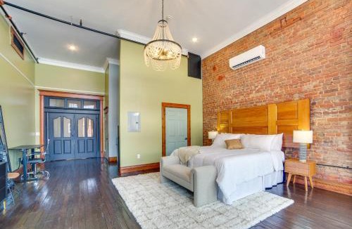 Marshall Apartment | Studio w/Private Balcony in Downtown Marshall!