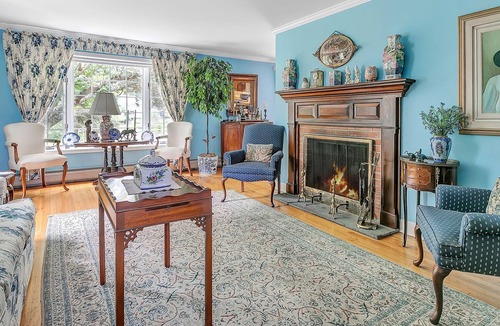 Southport House | Stunning Waterfront Estate w/ views from every room!