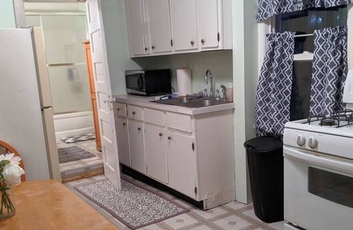 Silvis Apartment | Stylish, comfy loft near town and The Rust Belt