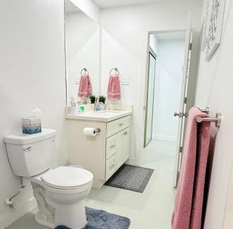 April Sound Apartment | Stylish Studio on Lake Conroe