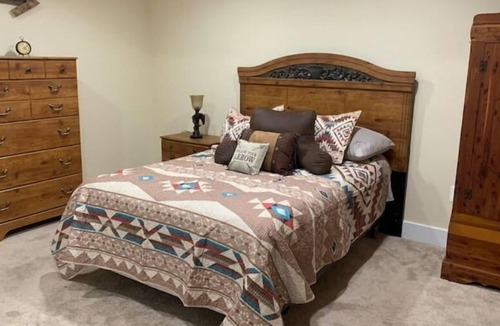 Middletown House | "Suite" at Settle Down horse farm