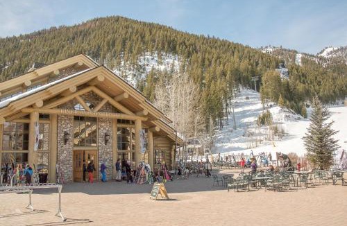 Elkhorn Village House | Sunburst Condo 2786
