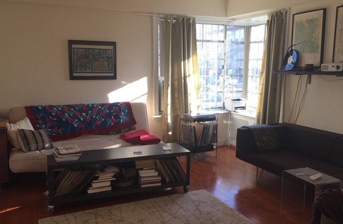 Mount Pleasant Apartment | Sunlit and Central Apt in DC