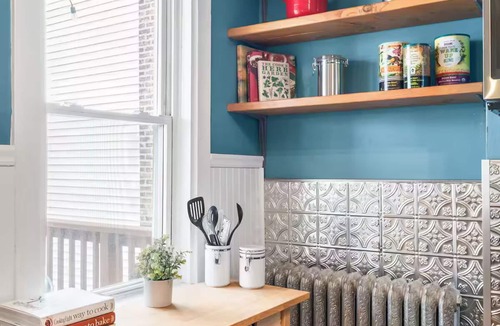 Edgewater Apartment | Sunny Andersonville Retreat - 2BD-1BTH + Office