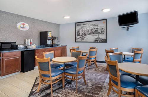 Danville Hotel | Super 8 by Wyndham Danville