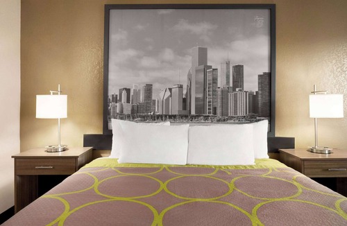 Joliet Hotel | Super 8 by Wyndham Joliet I-55 N/Chicago