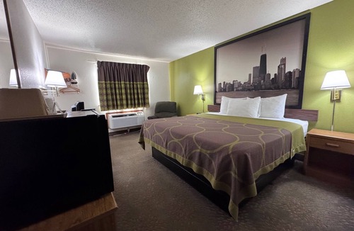 Mokena Hotel | Super 8 by Wyndham Mokena/Frankfort/I-80