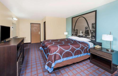 Okawville Hotel | Super 8 by Wyndham Okawville