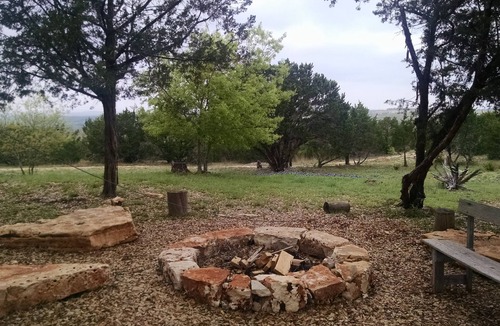 Johnson City Cabin | Sweeping Hill Country Views from "the Hilltop"