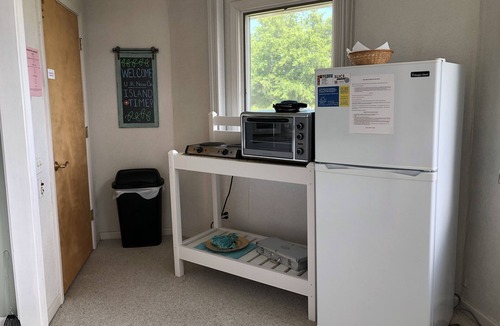Colington Harbour Apartment | SWEET WATER SUITE! Couples /Single Adventurers /Pet Friendly