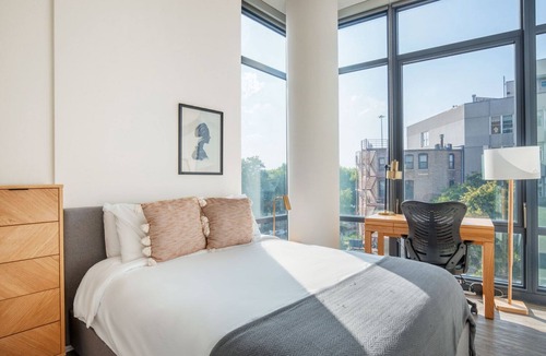 River West Apartment | Tasteful River West 2BR w/Rooftop, nr L Blue Line, by Blueground