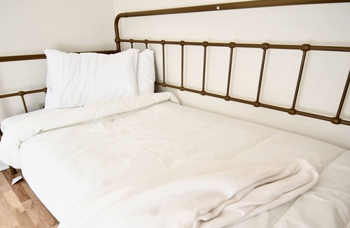 West Town Apartment | Tee’s Place