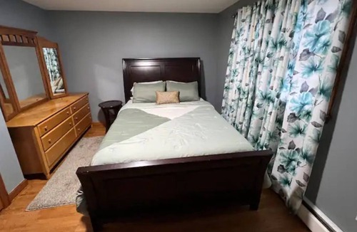 Hartford House | The “Brick Haven” central to downtown Hartford