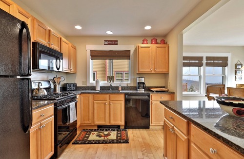Killington House | The Cocoa Command Center at Top Ridge: 4BR/4BA Ski In/Ski Out