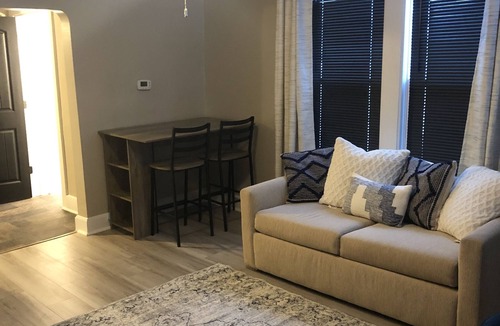 Quincy House | The Cozy Q - located directly across from Quincy University