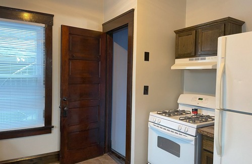 Bloomington Apartment | The Front One Spacious 1Bd Apt