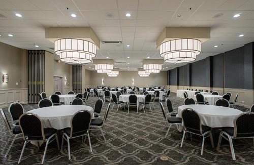 Alton Hotel | The Great Rivers, an Ascend Collection Hotel