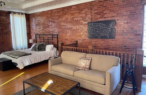Olney Apartment | The Loft at 116