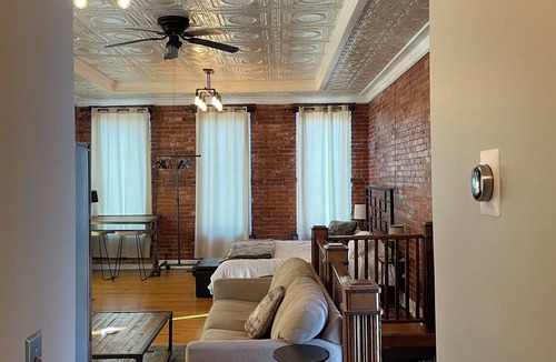 Olney Apartment | The Loft at 116