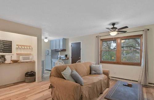 Monticello Apartment | The Nest in Monticello - Cozy, 2nd Floor Apartment